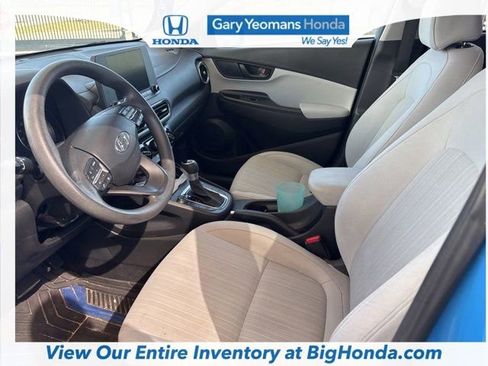 Used 2022 Hyundai Kona SEL w/ Cargo Package image 6
