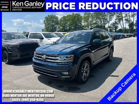 Used 2019 Volkswagen Atlas SEL R-Line AWD/4WD image 3