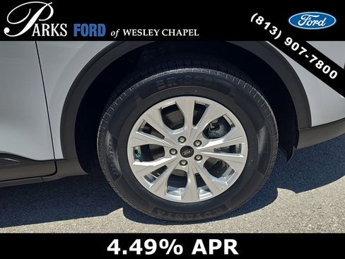 Certified 2025 Ford Escape Active AWD/4WD image 32