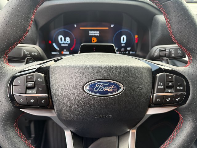 Used 2025 Ford Explorer ST AWD/4WD image 20