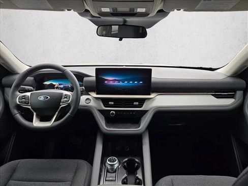 New 2026 Ford Explorer Active image 15