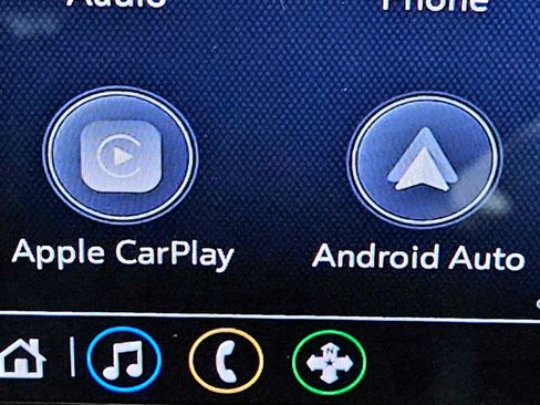 Used 2021 Chevrolet Malibu LS image 26