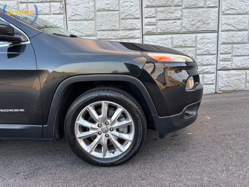 Used 2014 Jeep Cherokee Limited w/ Trailer Tow Group image 11