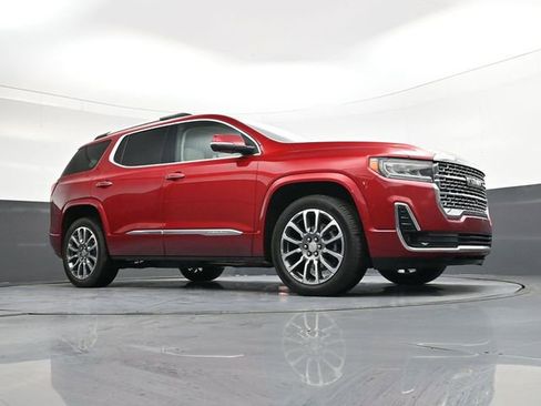 Used 2021 GMC Acadia Denali w/ Denali Ultimate Package image 28