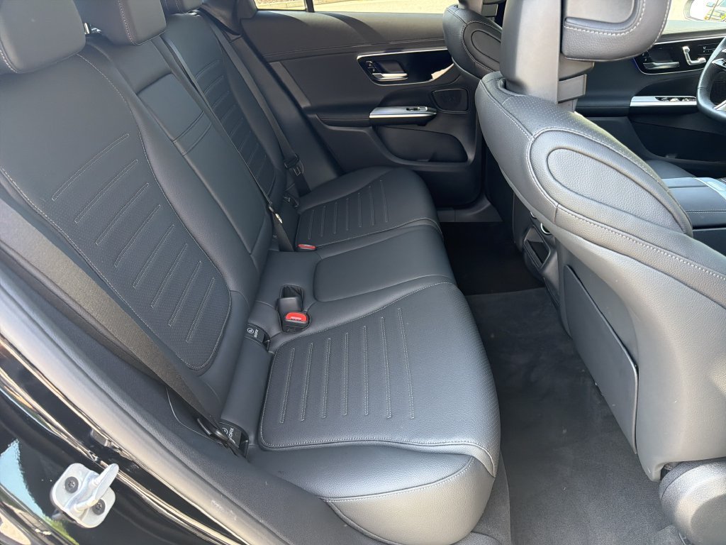 Certified 2026 Mercedes-Benz GLC 300 image 18