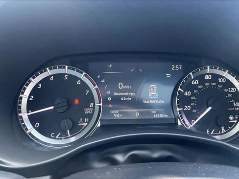 Used 2023 Toyota Highlander XSE FWD image 26