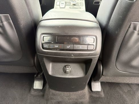 Used 2024 Hyundai Palisade SEL AWD/4WD image 25