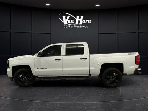 Used 2017 Chevrolet Silverado 1500 LTZ Z71 w/ Redline Edition image 13