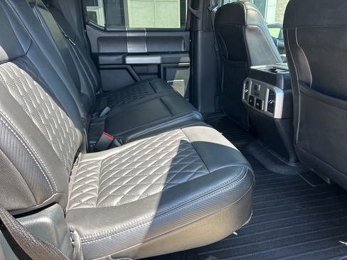 Used 2020 Ford F150 Lariat w/ Equipment Group 502A Luxury AWD/4WD image 14