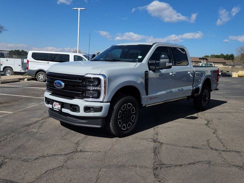 Certified 2026 Ford F350 Platinum AWD/4WD image 3