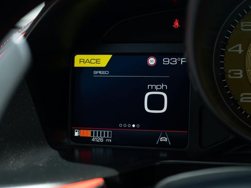 Used 2021 Ferrari 812 GTS RWD image 39