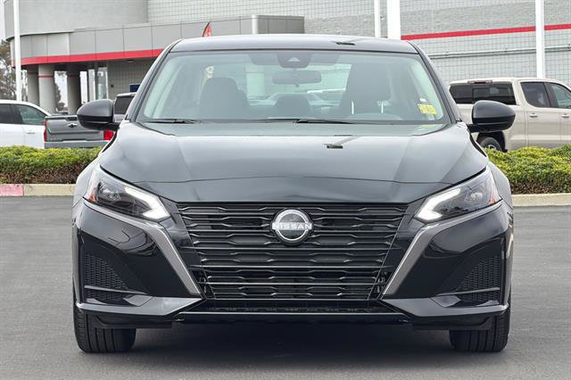 New 2026 Nissan Altima 2.5 SV FWD image 9