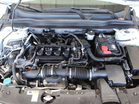 Used 2021 Honda Accord LX image 31