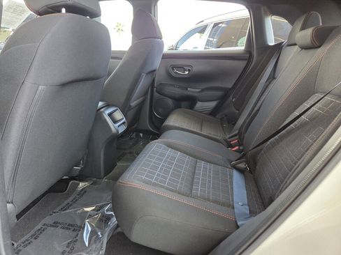 Used 2025 Honda HR-V Sport image 14