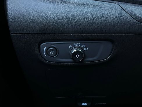 Used 2025 Buick Encore GX Preferred image 20