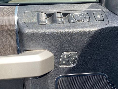 Used 2021 Ford F250 Lariat AWD/4WD image 20