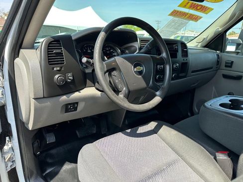 Used 2012 Chevrolet Silverado 3500 W/T image 27