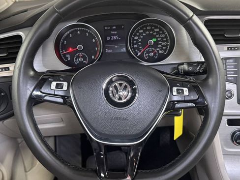 Used 2017 Volkswagen Golf S AWD/4WD image 12