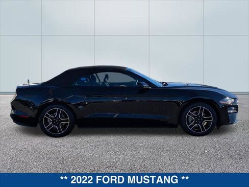 Certified 2022 Ford Mustang Convertible w/ Equipment Group 101A image 6