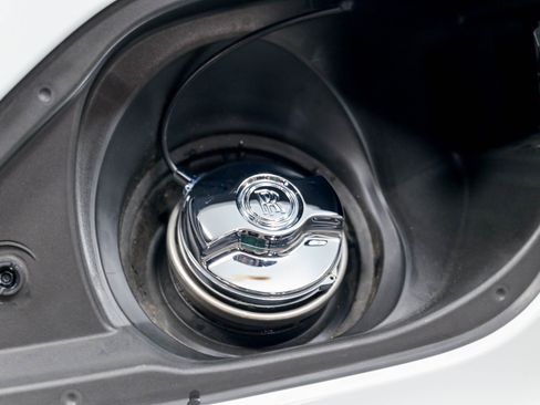 Used 2022 Rolls-Royce Phantom Sedan w/ The Phantom Package RWD image 73