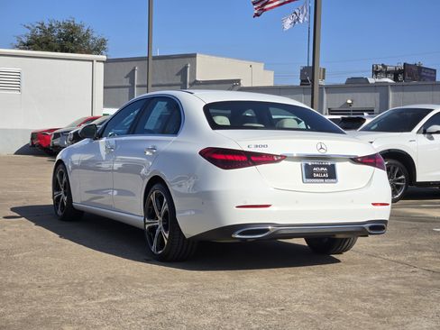Used 2024 Mercedes-Benz C 300 Sedan image 8