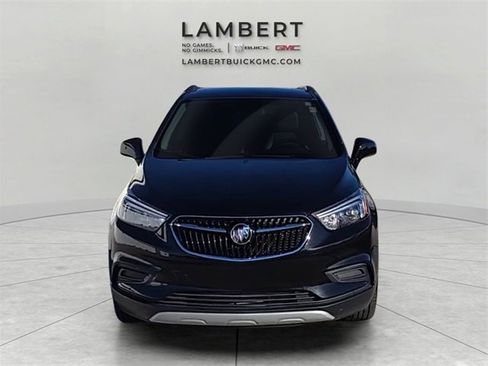 Used 2022 Buick Encore Preferred image 1