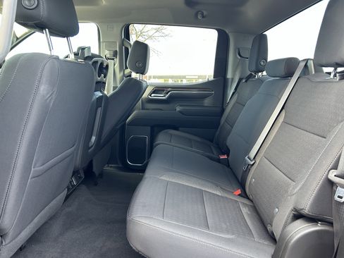 Used 2022 Chevrolet Silverado 1500 LT image 23