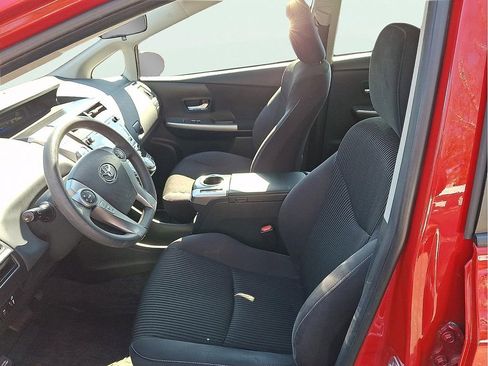 Used 2017 Toyota Prius V Two image 15