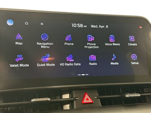 Used 2024 Kia Sportage EX image 15