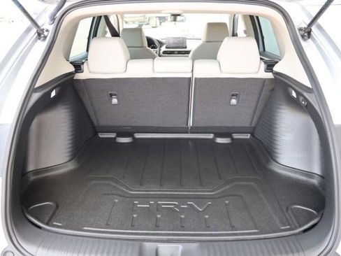 Certified 2024 Honda HR-V LX image 13