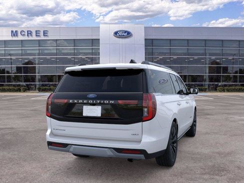 New 2026 Ford Expedition Max Platinum w/ Driver's Package AWD/4WD image 8