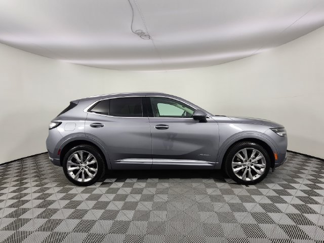 Used 2022 Buick Envision Avenir w/ Technology Package II AWD/4WD image 6