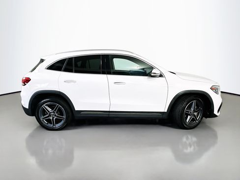 Used 2022 Mercedes-Benz GLA 250 4MATIC image 8