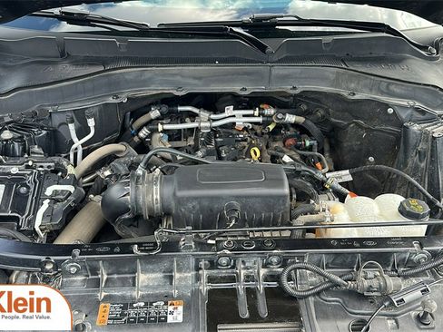 Used 2022 Ford Explorer XLT w/ XLT Sport Appearance Package image 34