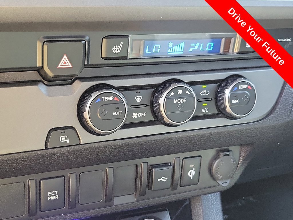 Used 2022 Toyota Tacoma TRD Sport w/ TRD Premium Sport Package RWD image 13