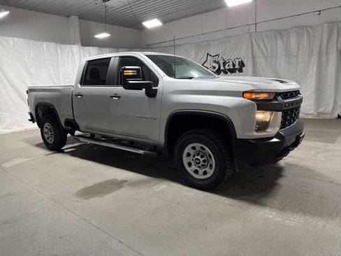 Used 2021 Chevrolet Silverado 3500 W/T image 1