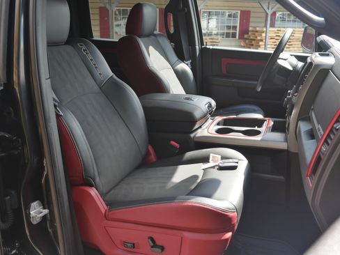Used 2016 RAM 1500 Rebel w/ Luxury Group AWD/4WD image 29