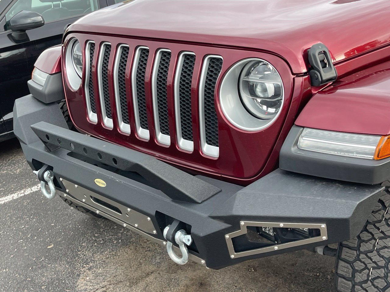 Used 2021 Jeep Wrangler Unlimited Sahara AWD/4WD image 11