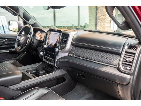 Used 2021 RAM 1500 Limited AWD/4WD image 16