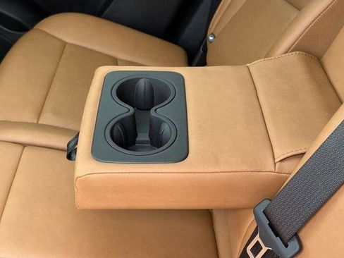 Used 2022 Cadillac XT5 Premium Luxury w/ LPO, Floor Liner Package image 33