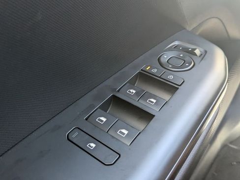New 2026 Kia K4 FWD image 21