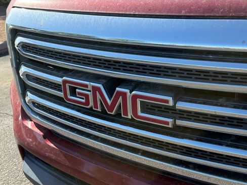 Used 2018 GMC Canyon SLE w/ SLE Convenience Package AWD/4WD image 8