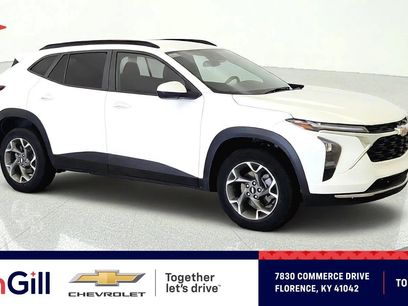 Used 2025 Chevrolet Trax LT w/ Driver Confidence Package