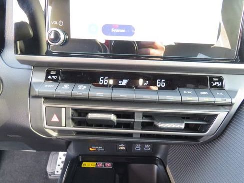 Certified 2026 Toyota Camry SE image 26