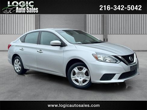 Used 2018 Nissan Sentra S FWD image 1