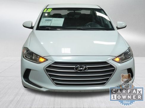 Used 2018 Hyundai Elantra SEL FWD image 10