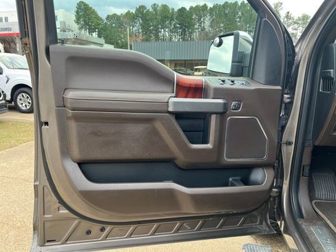 Used 2020 Ford F150 King Ranch w/ Equipment Group 601A Luxury image 11