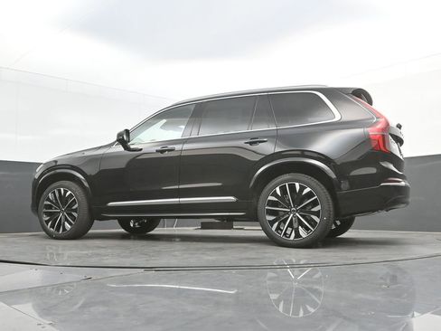 New 2026 Volvo XC90 B5 Plus AWD/4WD image 31