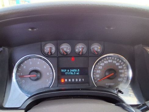 Used 2010 Ford F150 XLT AWD/4WD image 12