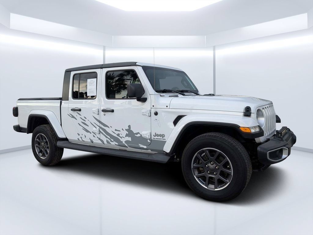 Used 2021 Jeep Gladiator Overland AWD/4WD image 1